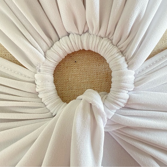 Rare Off-white Open back Ruffle Maxi Dress NWT - Picture 13 of 17